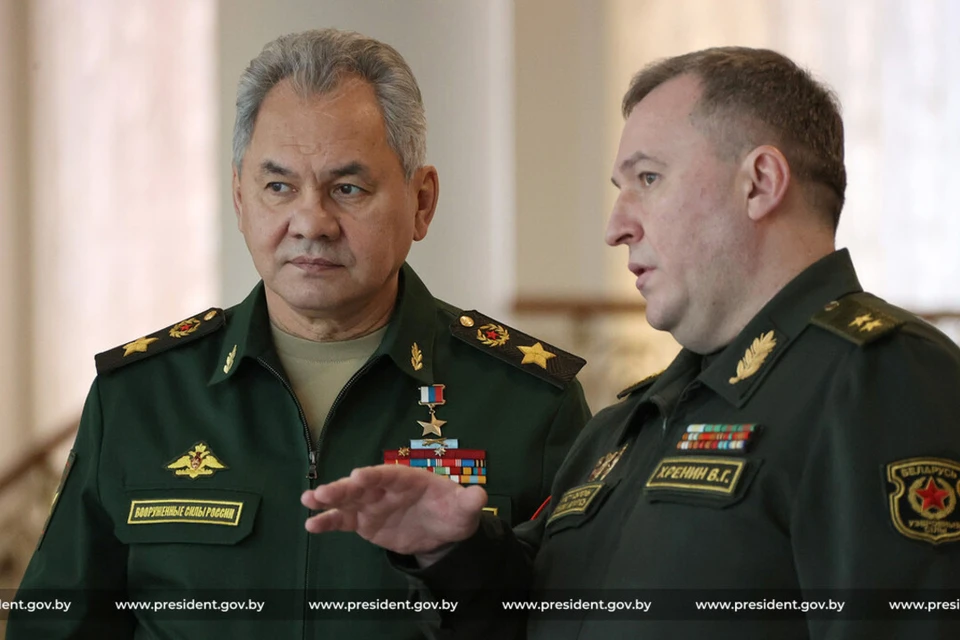 Стало известно, что министры обороны Беларуси и России будут присутствовать на встрече Лукашенко и Путина 19 декабря. Фото: пресс-служба президента