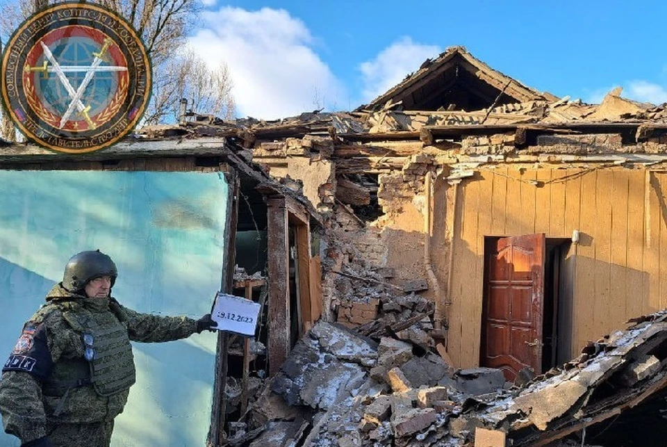 Зафиксировано прямое попадание в частный жилой дом на улице Любавина. Фото: СЦКК ДНР