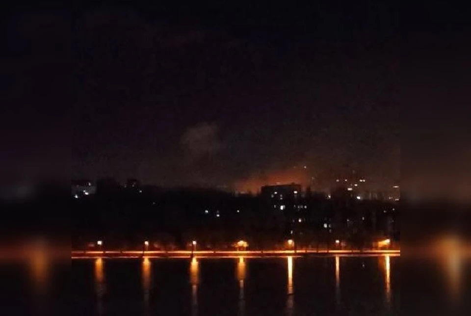 Украинские боевики вновь обстреляли больницу имени Калинина в Калининском районе Донецка