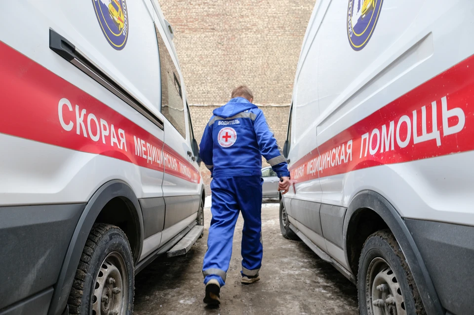Как будут работать поликлиники и больницы в новогодние праздники 2023 в Санкт-Петербурге