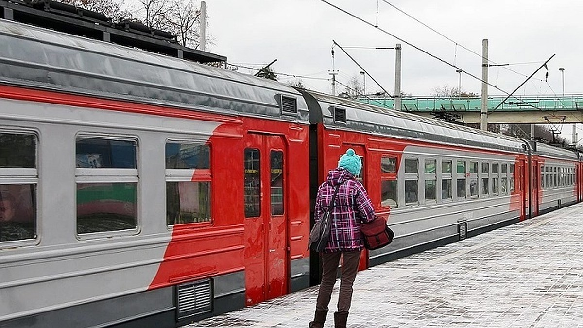 В январе 2023 года начнут ходить электрички из Бугульмы в Кандры и  Набережные Челны - KP.RU