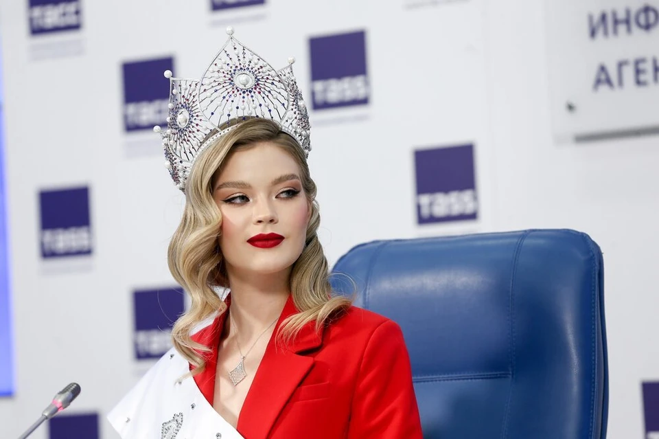 Анна Линникова представит Россию на конкурсе красоты "Мисс Вселенная 2023"
