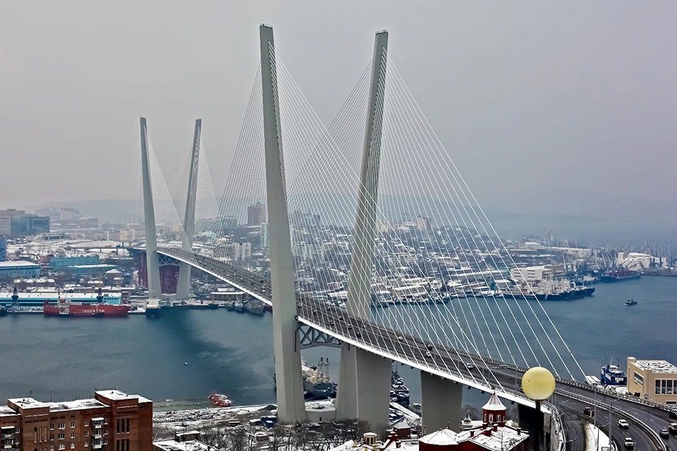 В онлайн-картах некоторые улицы города окрашены в красный.