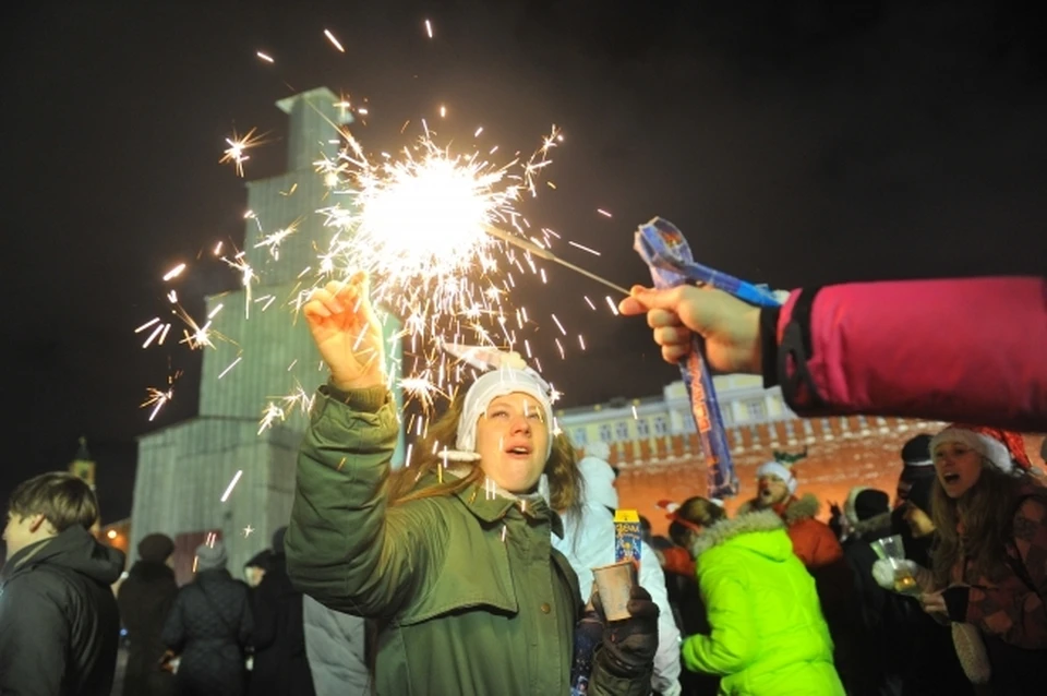 На работе старый Новый год отпразднуют только 10% респондентов. Фото: ГУСЕВА Евгения