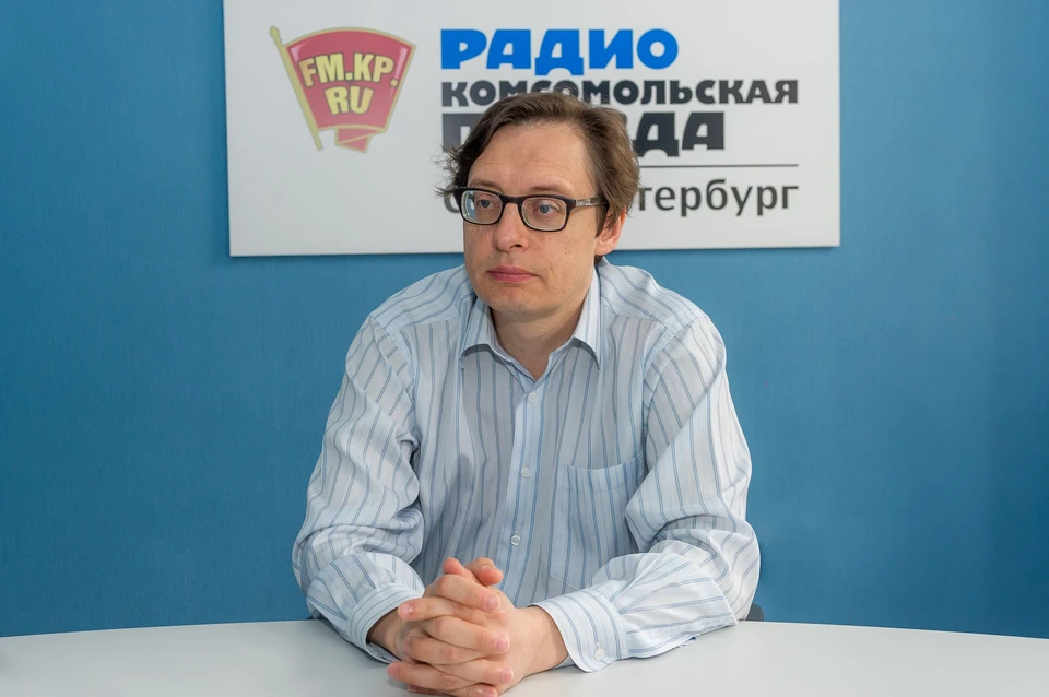 Писатель Андрей Аствацауров стал и.о. декана факультета свободных искусств.