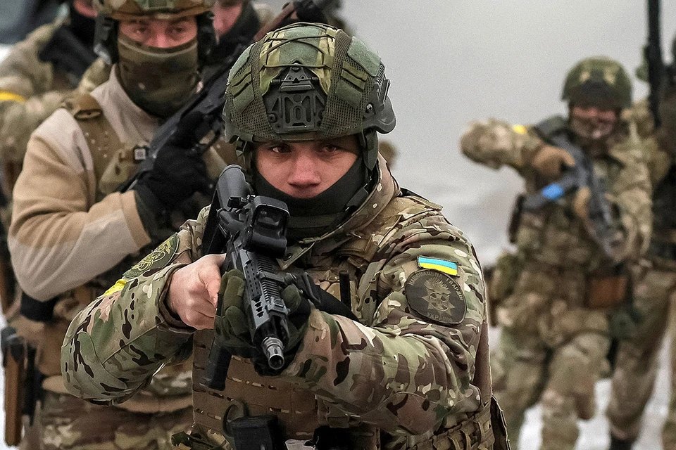 Учения бойцов Нацгвардии Украины в Житомирской области.