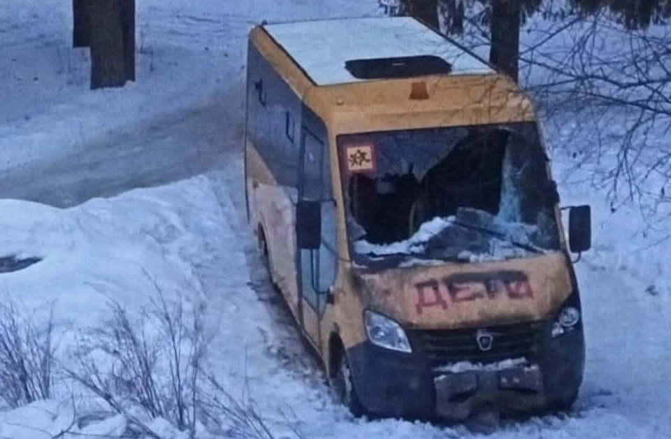В Ярославской области загорелся школьный автобус. ФОТО: предоставлено прокуратурой Ярославской области.