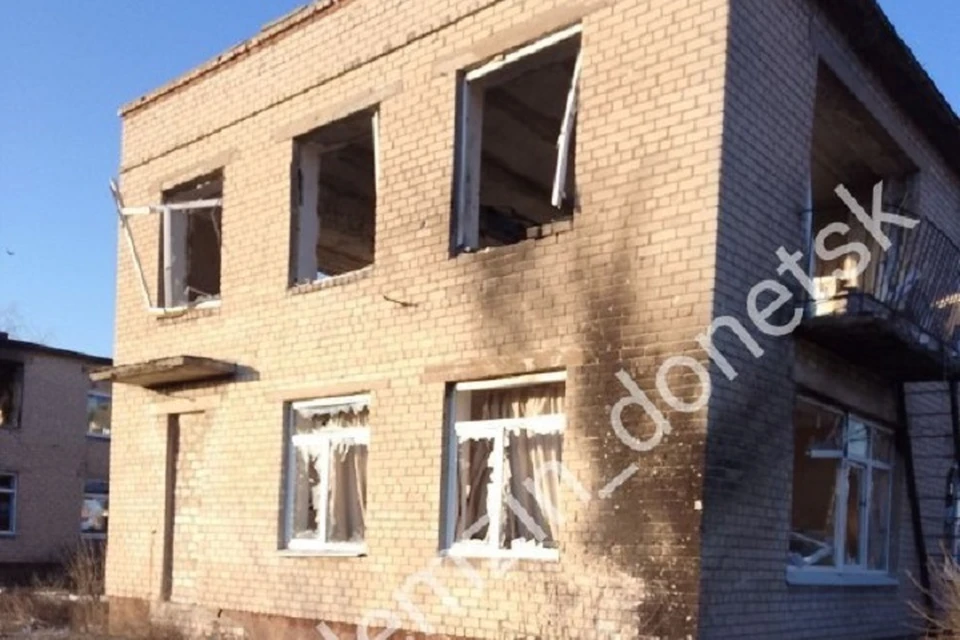 Последствия обстрела детского сада №35 в поселке Александровка. Фото: ТГ/Кулемзин