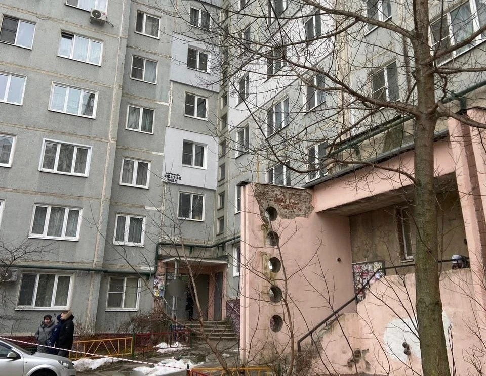Выпавшего из окна 15-летнего мальчика из Тулы начали травить в соцсетях после смерти