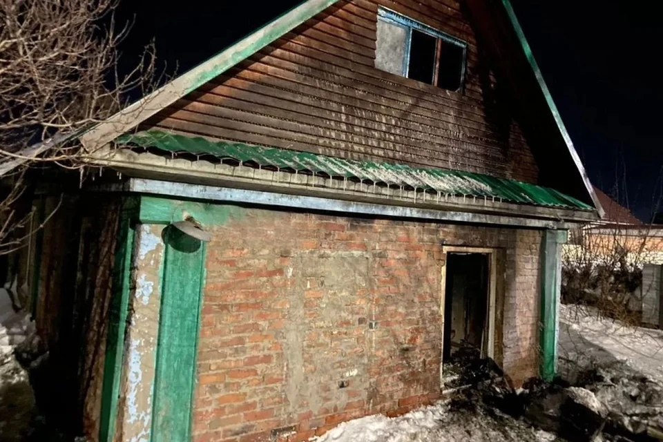 Поджог устроил бывший сожитель 36-летней хозяйки дома. Фото: СУ СК РФ по Алтайскому краю