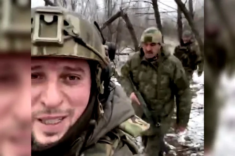 Заместитель министра обороны России Юнус-Бек Евкуров лично пообщался с бойцами на передовой СВО