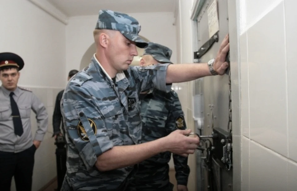 В Смоленске бездомный до смерти избил 77-летнюю женщину.