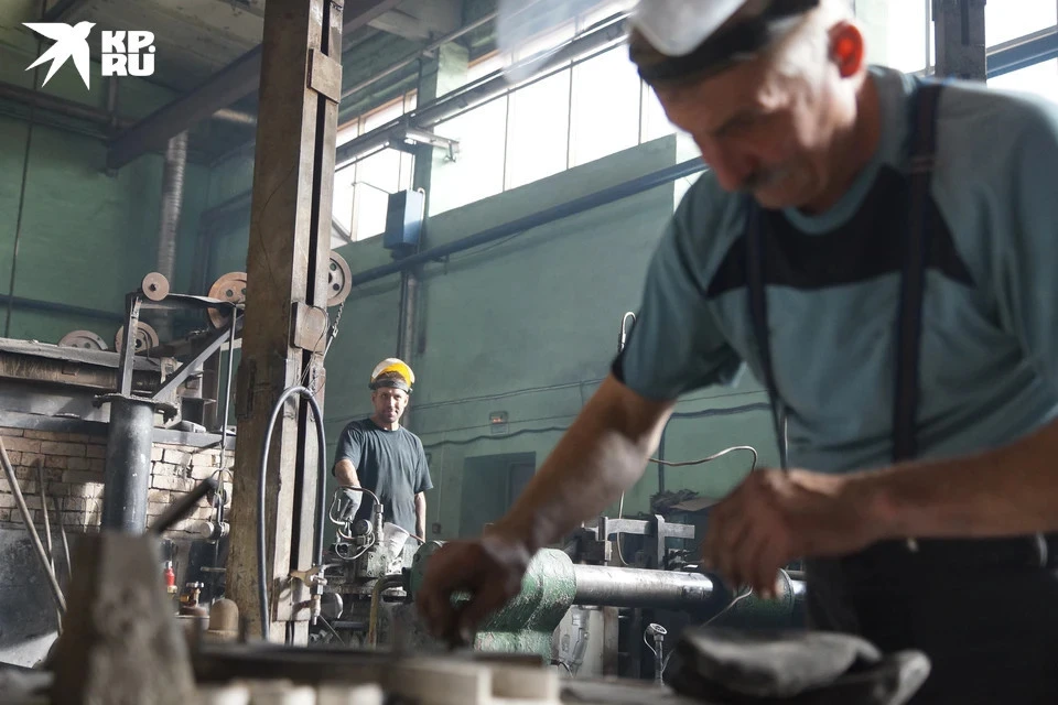 Объёмы промышленного производства сократились на 3,2%.
