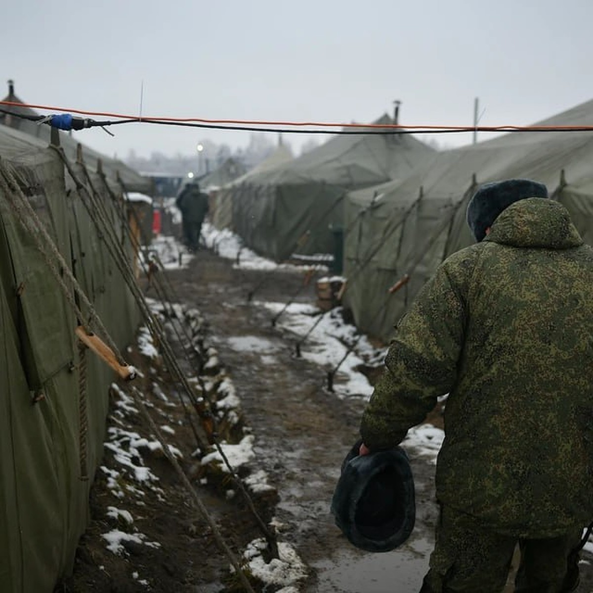 Военнослужащему отменили наказание за самовольное оставление части в  Оренбуржье - KP.RU