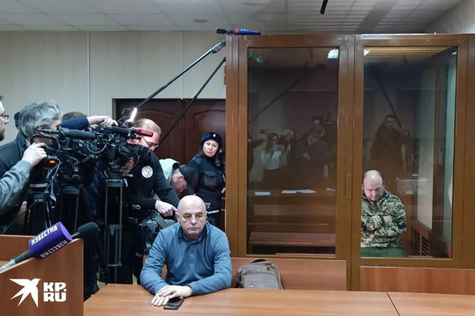 Захватившие заложницу в цветочном магазине в Москве арестованы до 17 апреля