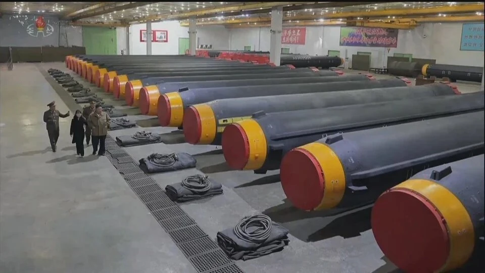 Ренхап: Северная Корея запустила баллистическую ракету в сторону Японского моря Фото: Центрального государственного телевидения КНДР