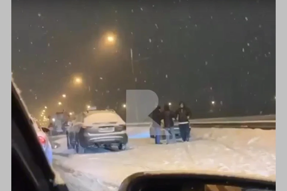 В Рязани на Северной окружной произошло массовое ДТП.