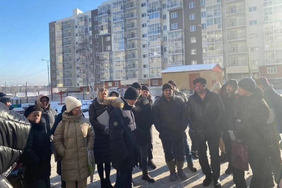 Дольщики жилого комплекса «Эволюция» в Иркутске встретились с директором УКСа