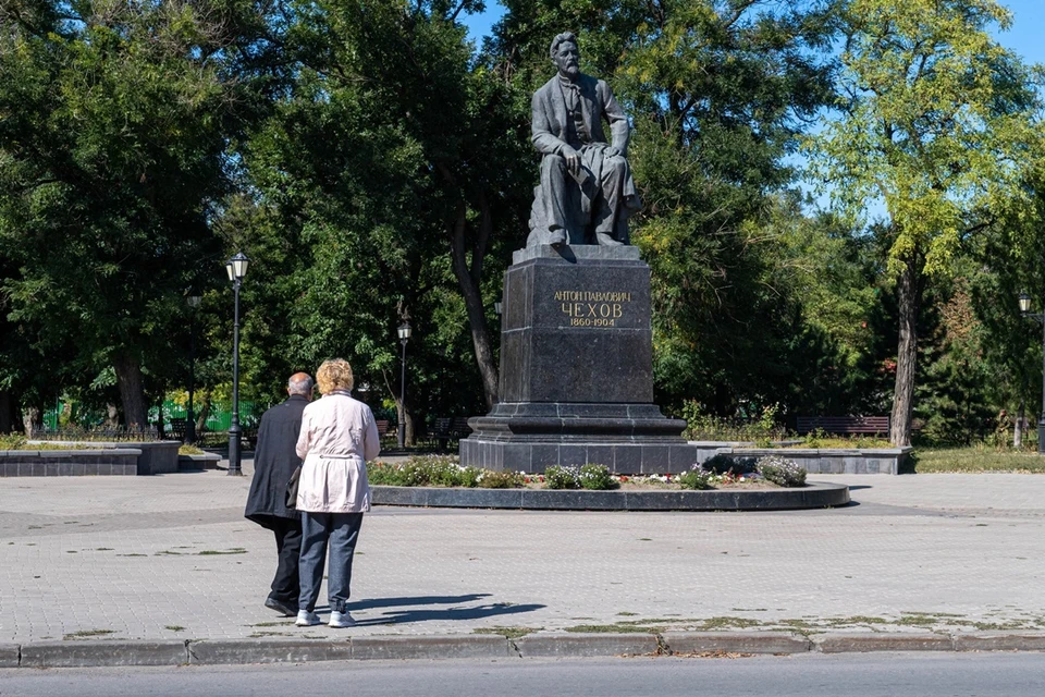 Жители Таганрога попросили "уберечь" город.