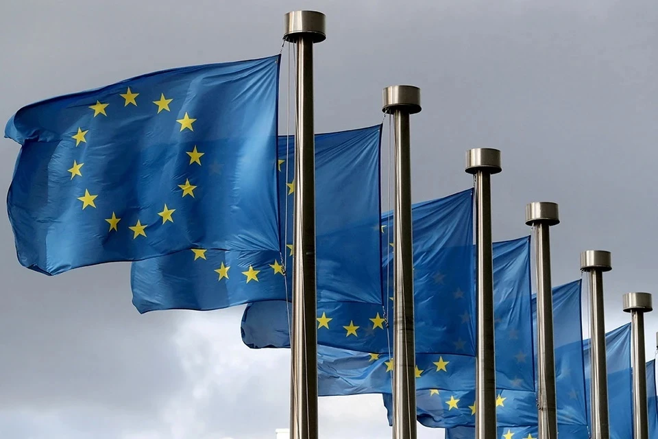 Десятый пакет санкций ЕС бьет по всей международной торговле
