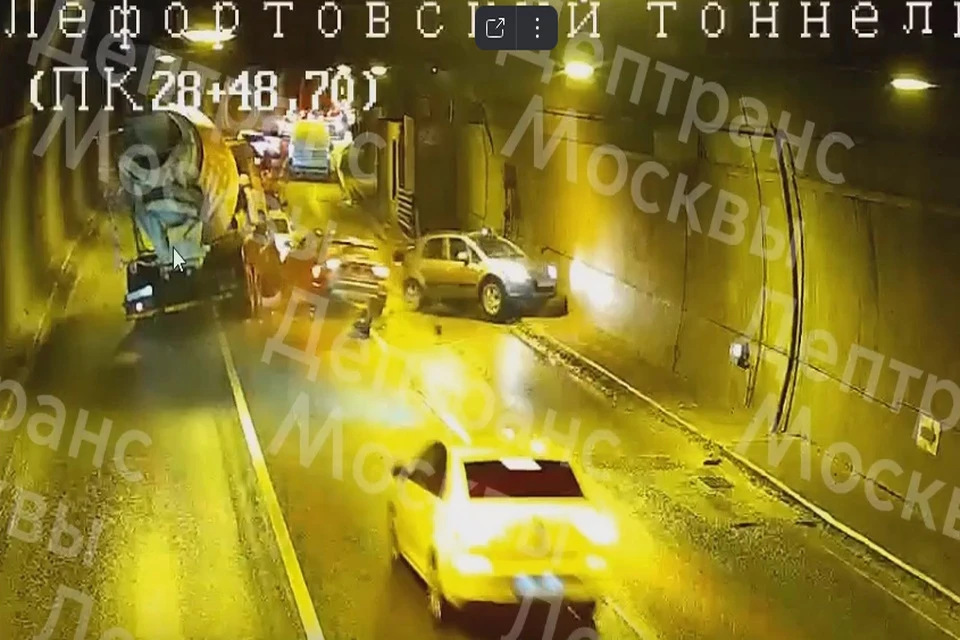 Движение по внешней стороне ТТК полностью перекрыто