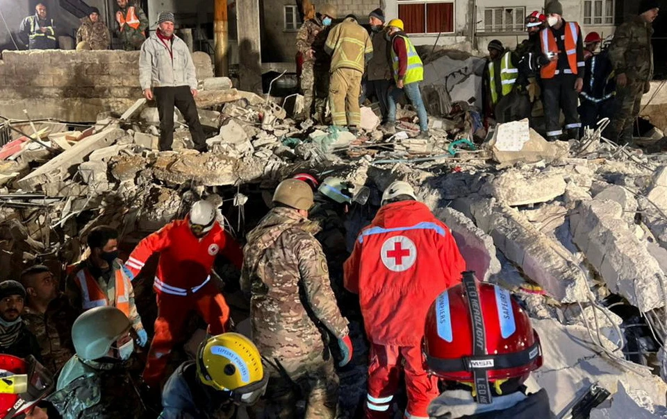 Число погибших после февральских землетрясений в Турции превысило 45 тысяч человек.