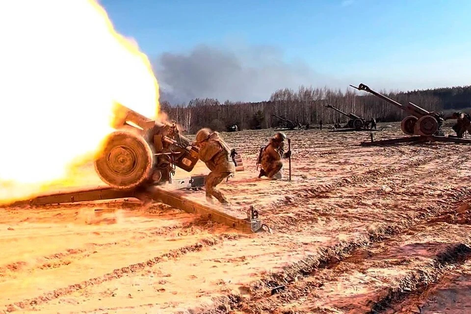 Российская артиллерия держит под огнем все пути снабжения и отхода ВСУ из Артемовска