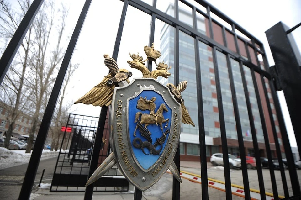 Сотрудники СК проведут опрос школьников и руководства