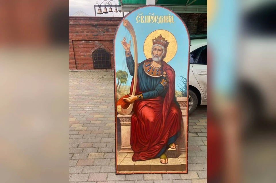 В Свято-Троицком соборе Краснодара установили обновленные иконы Фото: пресс-служба Екатеринодарской духовной семинарии