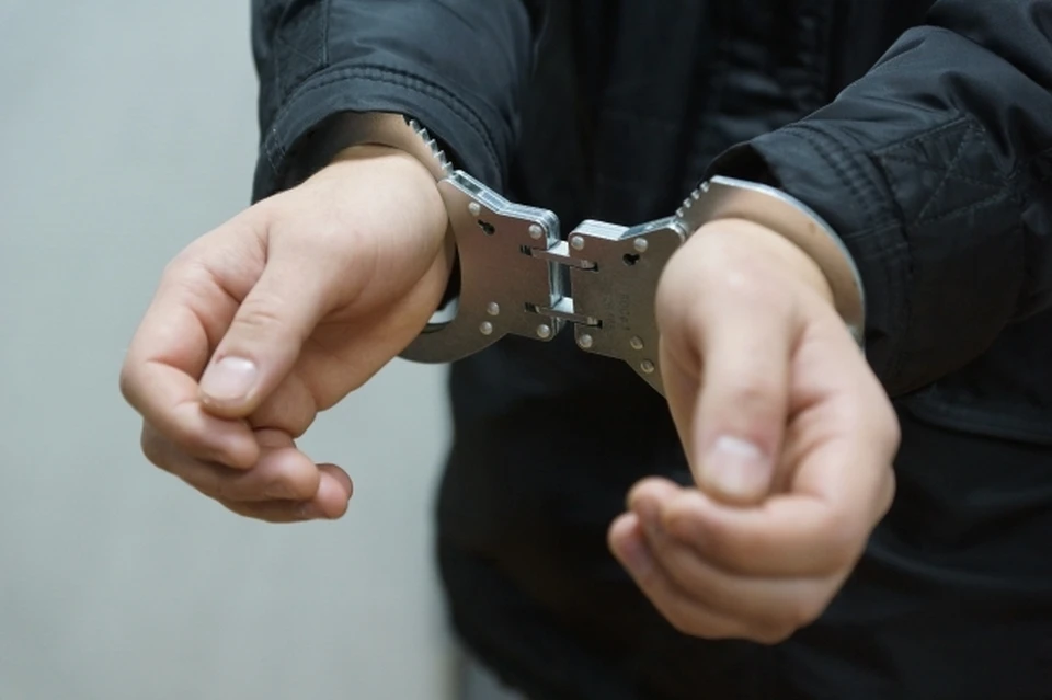 Мужчину арестовали по подозрению в госизмене в Комсомольске-на-Амуре