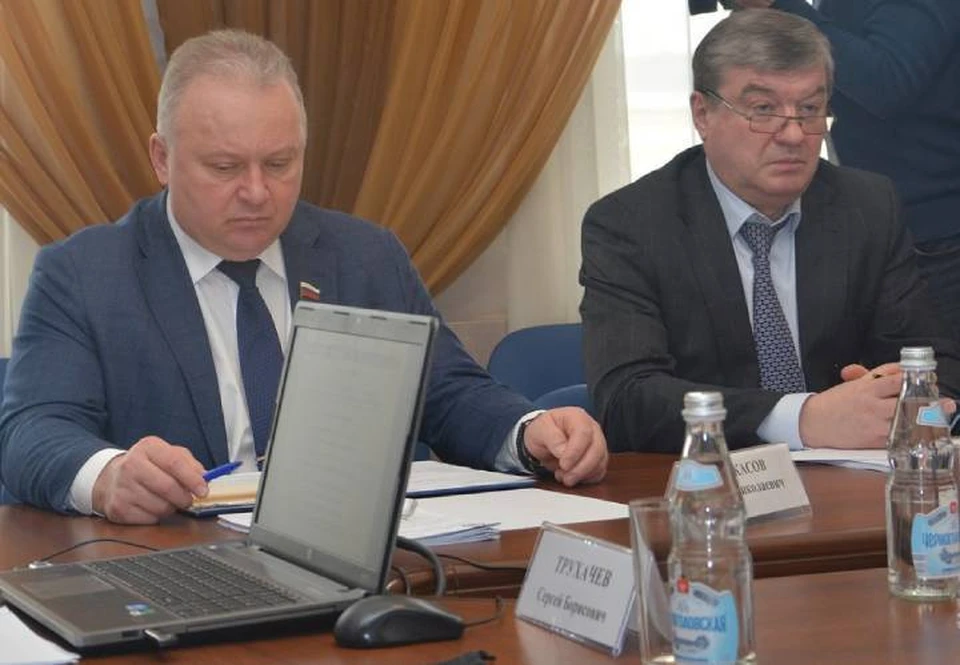 Депутаты ранее отсеяли четырех из шести кандидатов на пост мэра. Теперь осталось выбрать одного из двух.