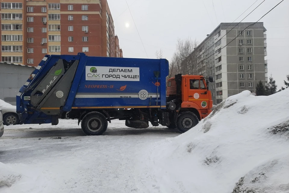В Новосибирске изменился номер для жалоб на невывоз мусора.