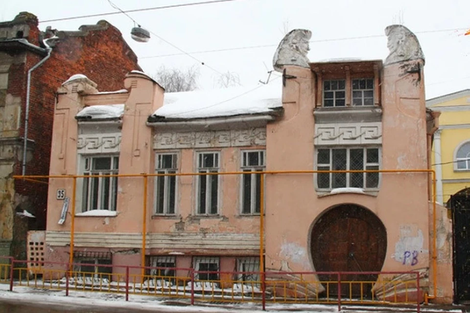 Реставрация Шахматного дома в Нижнем Новгороде завершится в июле 2023 года.