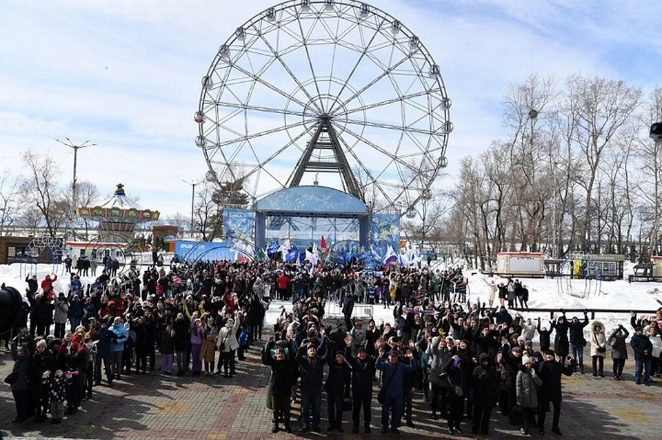 Митинг-концерт в честь воссоединения Крыма с Россией прошел в Хабаровске 18 марта