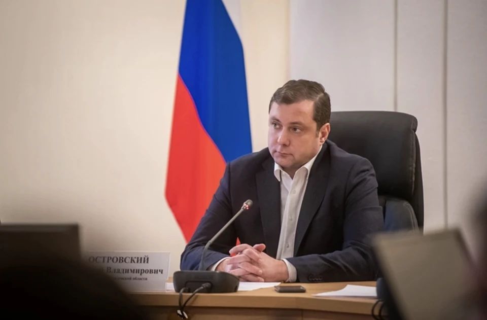 Экс-губернатор Смоленской области перейдёт на работу в федеральные структуры. Фото: пресс-служба администрации области.