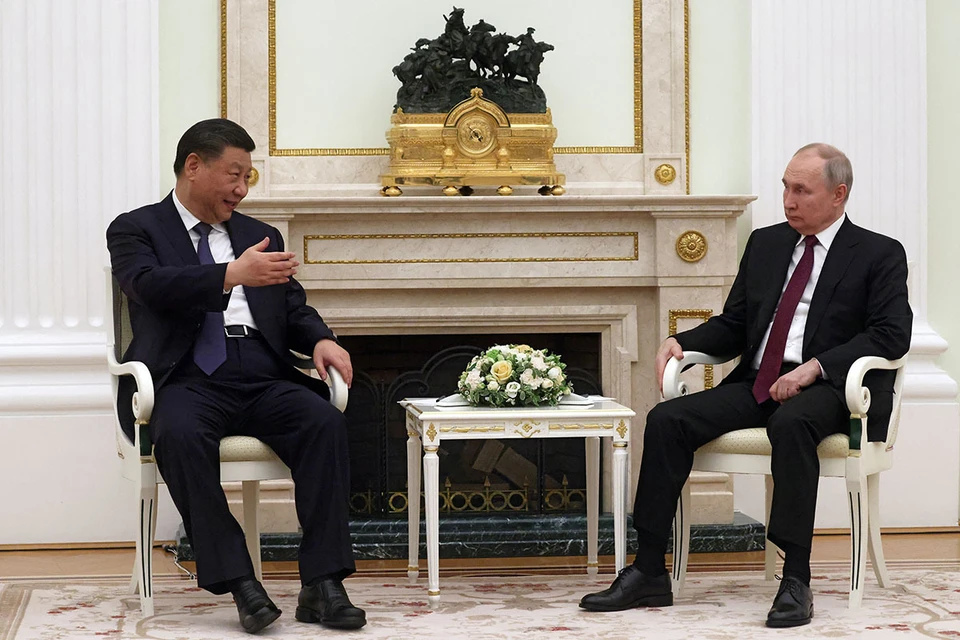 Вашингтон попытался по привычке напрямую выдать указания Си Цзиньпину "надавить на Москву". Не вышло
