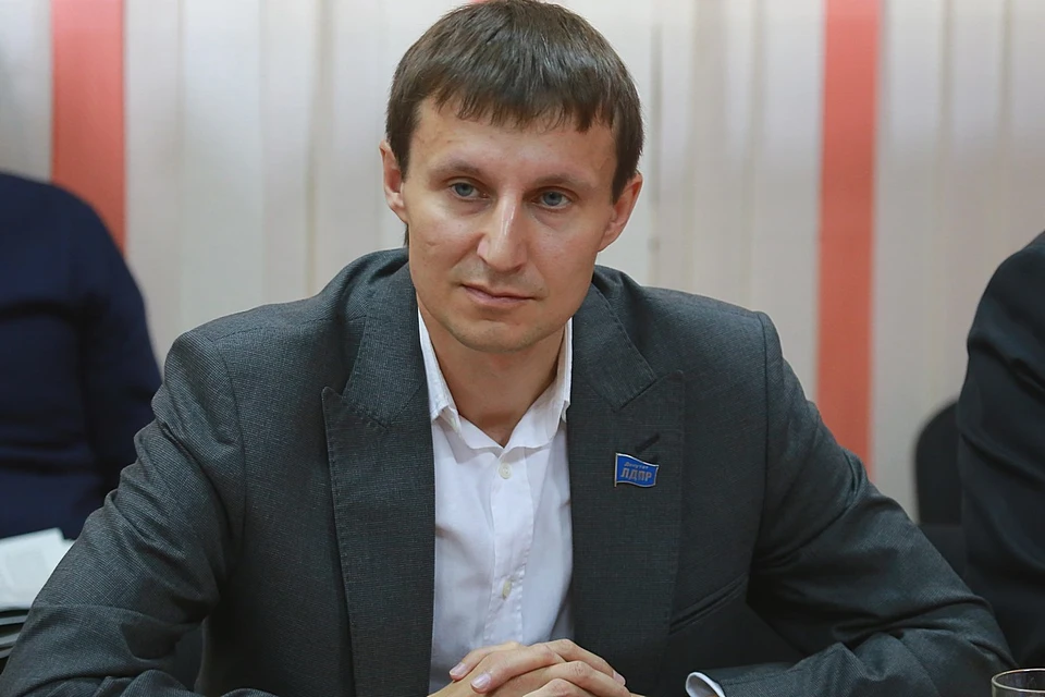 Глисков лдпр красноярск. Глисков лдпр. Глисков лдпр. Глисков лдпр красноярск. Глисков лдпр.