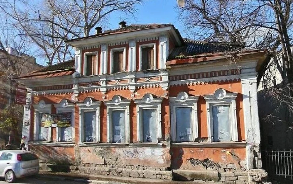 Режим ЧС ввели в районе Дома Бурмистровых на улице Ильинской в Нижнем Новгороде.