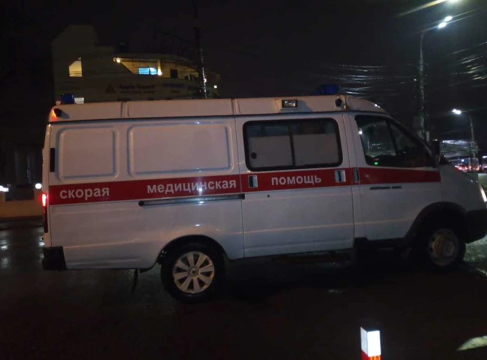Пассажиров "Газели" доставили в медицинское учреждение.