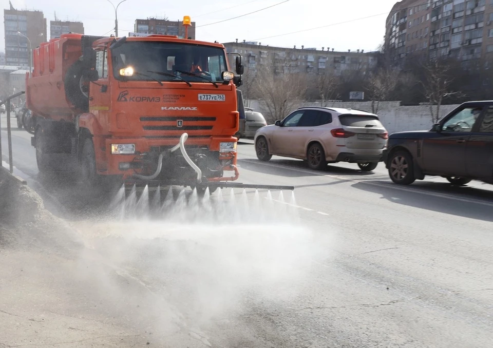 Активное внимание уделяется уборке пылевых отложений