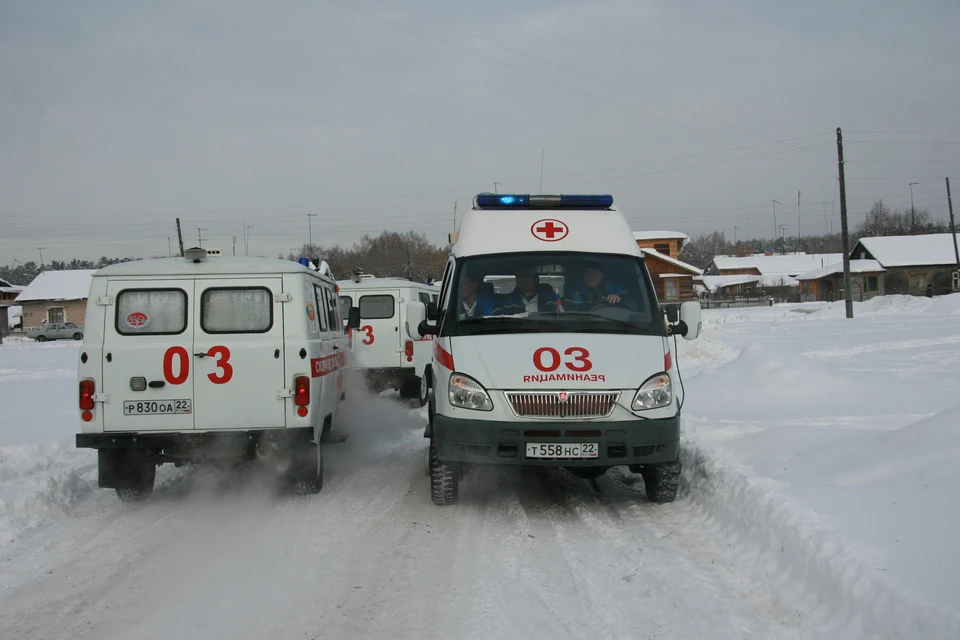 В Бийске за месяц в среднем поступает 15 сообщений об отравлении детей