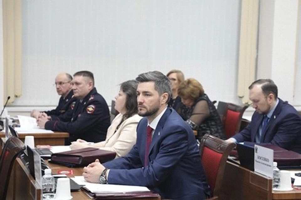 Вернуть кешбек за детские путевки предлагают депутаты Хабаровского края Фото: Закдума Хабаровского края