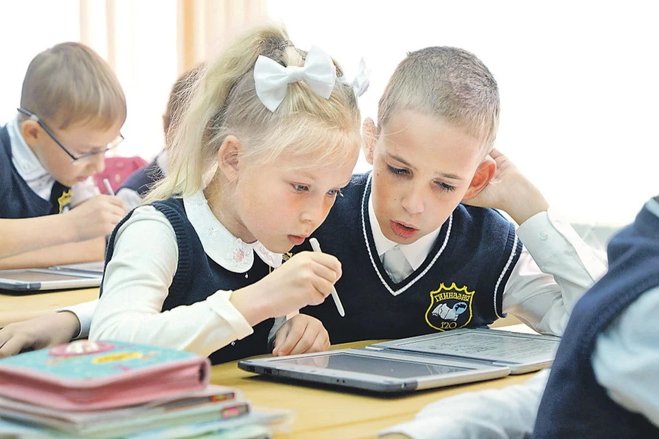 В Московской области стоится 37 новых школ.