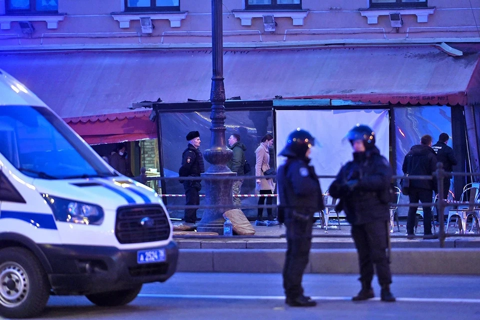 Власти Санкт-Петербурга выплатят семье погибшего при взрыве в кафе военкора Татарского миллион рублей