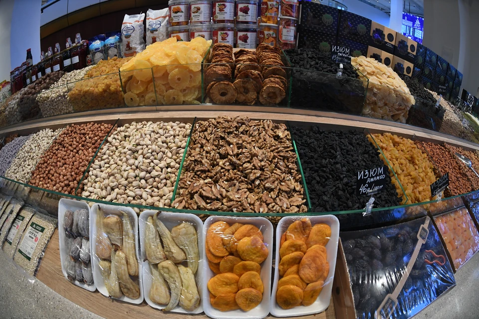 Белочка пришла: мужчина притворился работником супермаркета и украл 12 ...