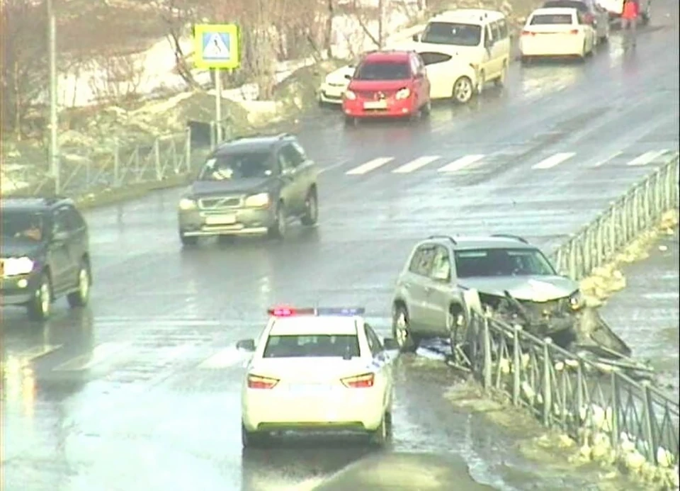 По факту аварии проводится проверка. Фото: vk.com/pechenga_info