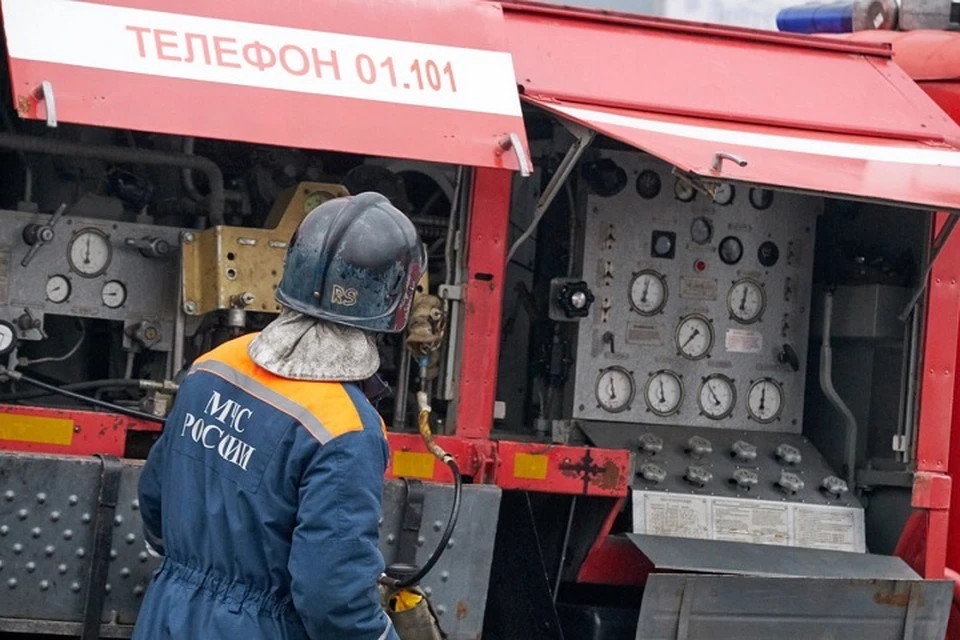 По предварительной информации, никто не пострадал.
