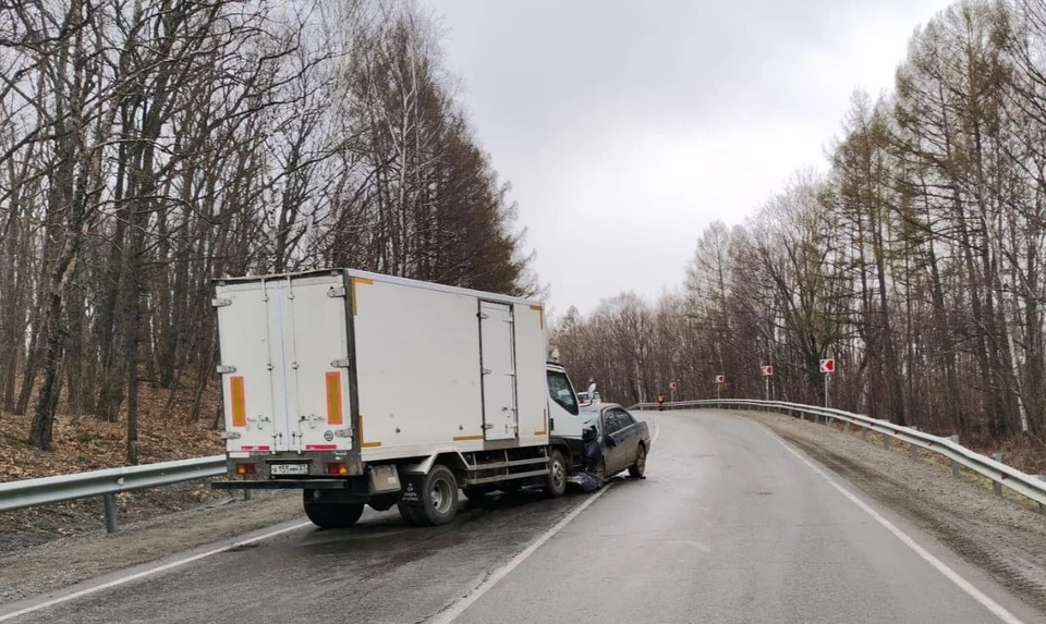 Последний обгон: водитель иномарки погиб в аварии на хабаровской трассе Фото: ГИБДД Хабаровского района