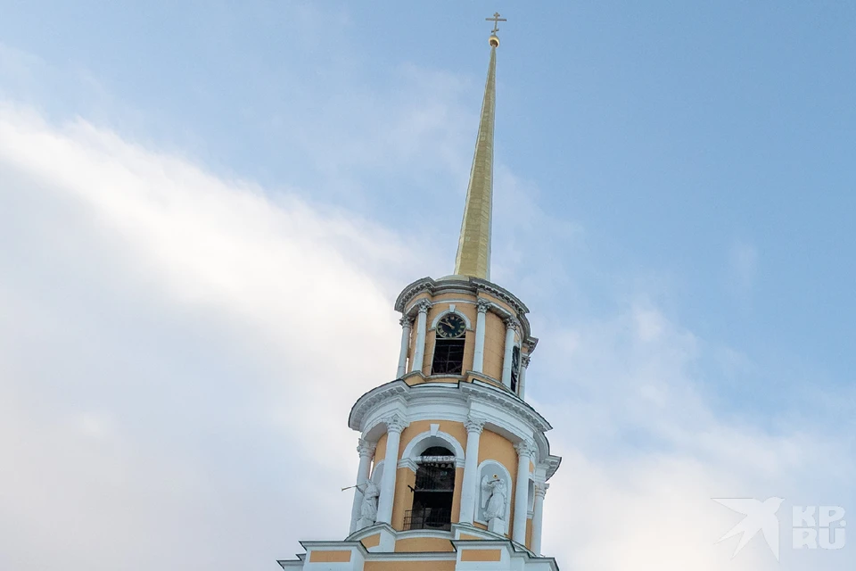 Появилось видео, снятое с Соборной колокольни Рязанского кремля.