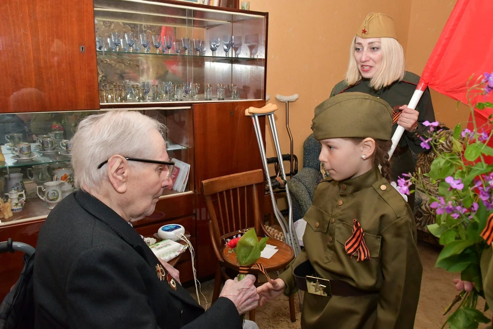 К 9 мая ветераны получат адресные поздравления. Фото: пресс-службы администрации Сочи.